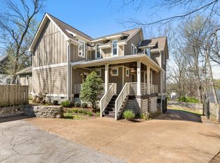 944B Battery Ln, Nashville, TN 37220