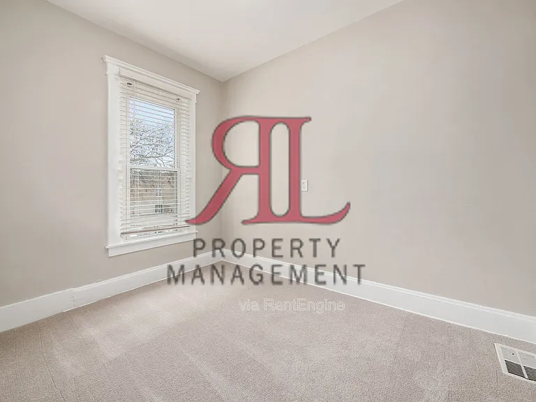 1268 Courtland Ave — Photo 19
