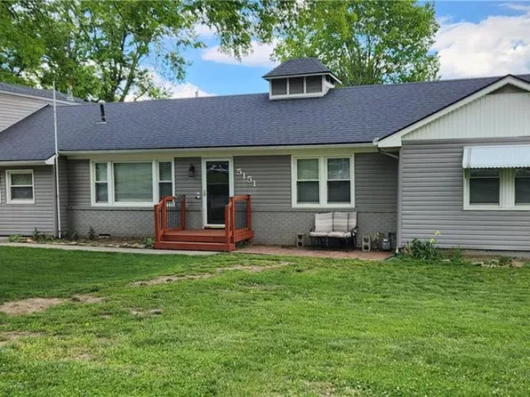5151 Monrovia St, Shawnee, KS 66216