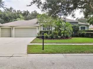 818 Hickory Glen Dr, Seffner, FL 33584