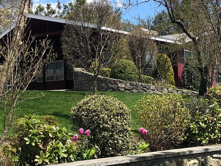 59 Morningside Dr — Photo 14