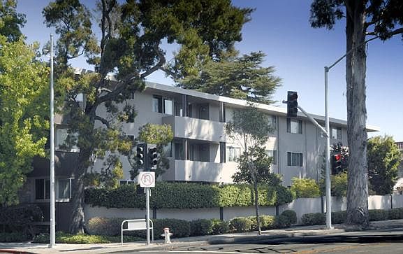 1st image of 1545 Floribunda Ave