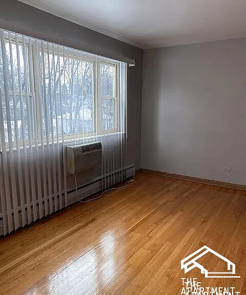 1653 Oakwood Ave #2C — Photo 2