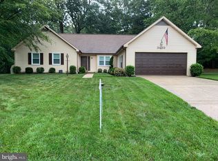 3450 Williamsburg Dr, Waldorf, MD