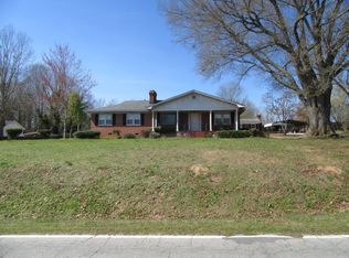 398 Pinehaven Street Ext, Laurens, SC 29360