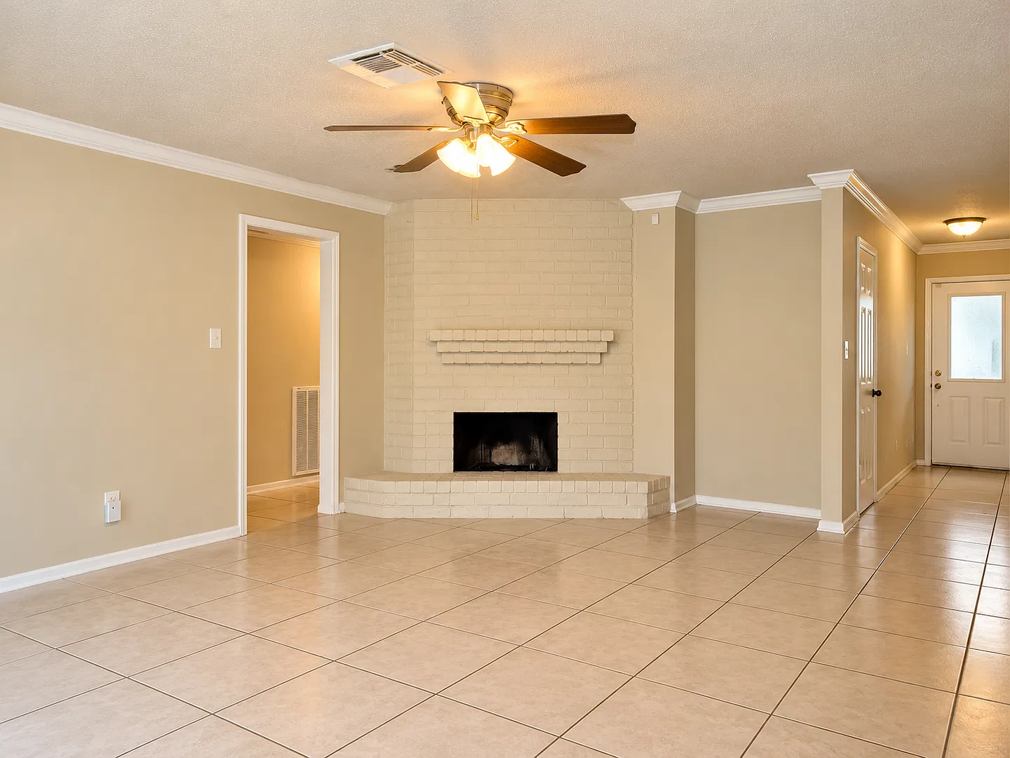 7802 Peacock Park Ask about our No Cash Security Deposit Option — Photo 4