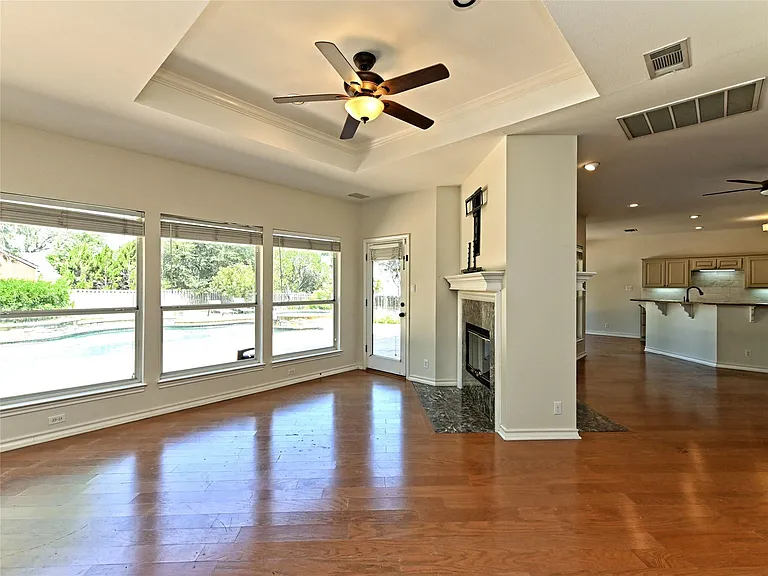 104 Acapulco Ct — Photo 23