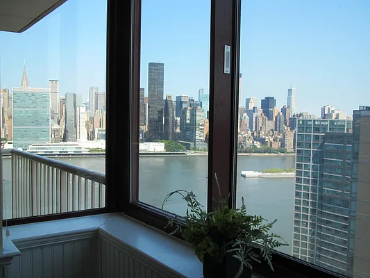 Sold by CityView Real Estate Inc. | media 43