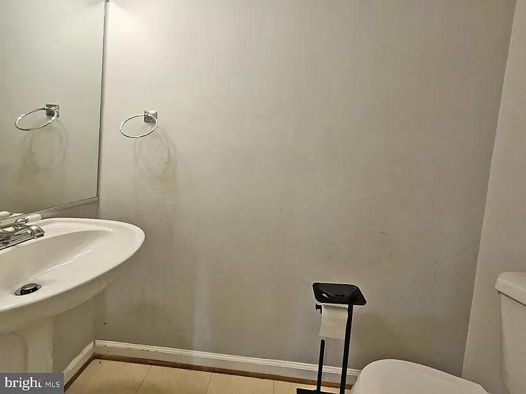 3315 Hollow Ct — Photo 19