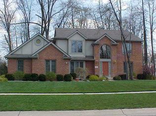 6752 Lockmill Rd, Temperance, MI 48182