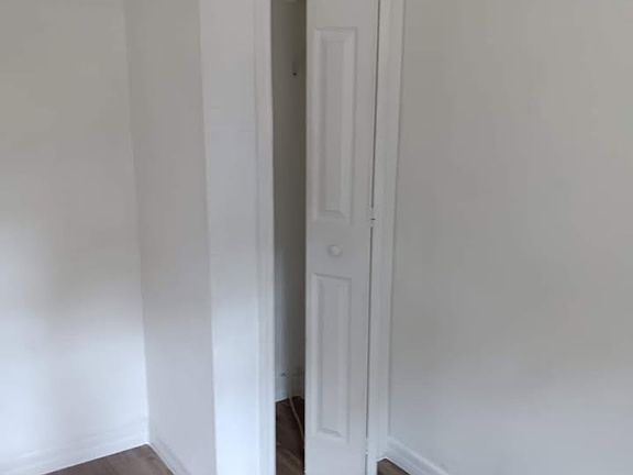 4th image of 722 Palmway St