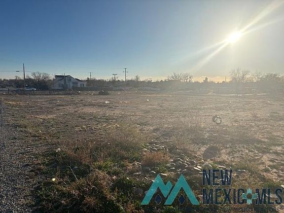 2nd image of 807 W College Blvd
