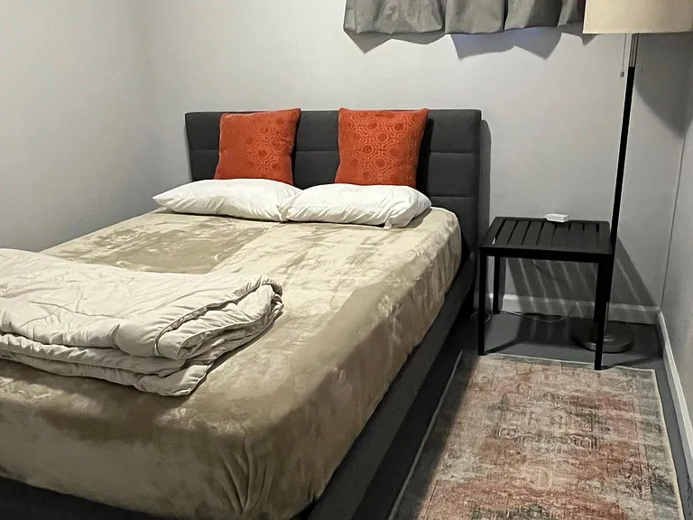 856 E Carter St #5 — Photo 14