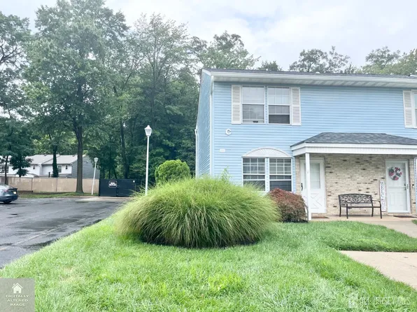 82 Cliffwood Ave #17, Cliffwood, NJ 07721