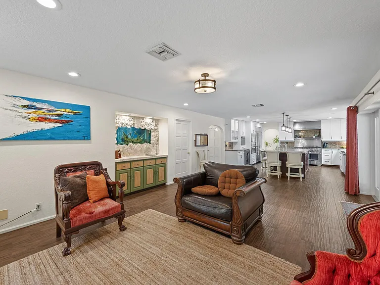 92 Squire Dr — Photo 32