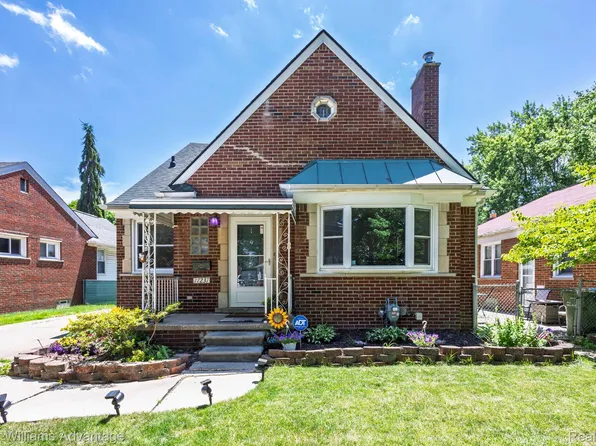 17237 Philomene Blvd, Allen Park, MI 48101