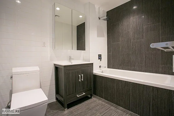 Sold by Rahme Real Estate, LLC | media 16