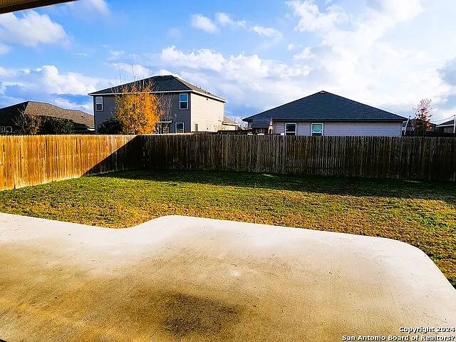 1517 Redbridge Dr — Photo 21