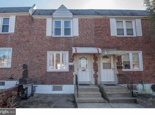 219 Park Dr, Glenolden, PA 19036