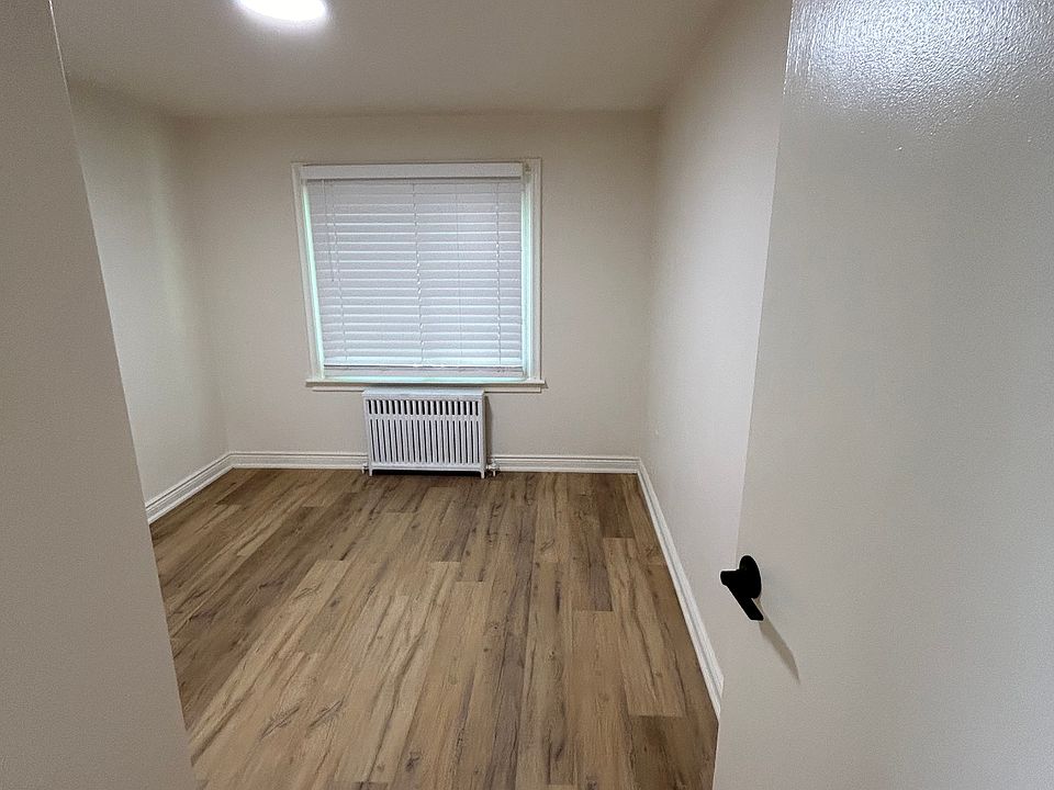 Bedroom Entrance