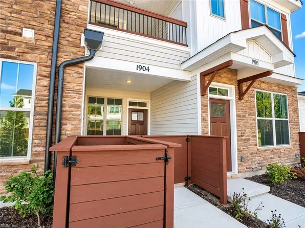1904 Kathy Ann Way E, Carrollton, VA 23314