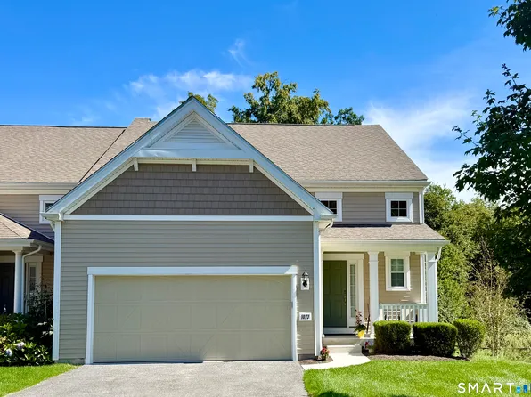 1073 Augusta Drive #1073, Oxford, CT 06478