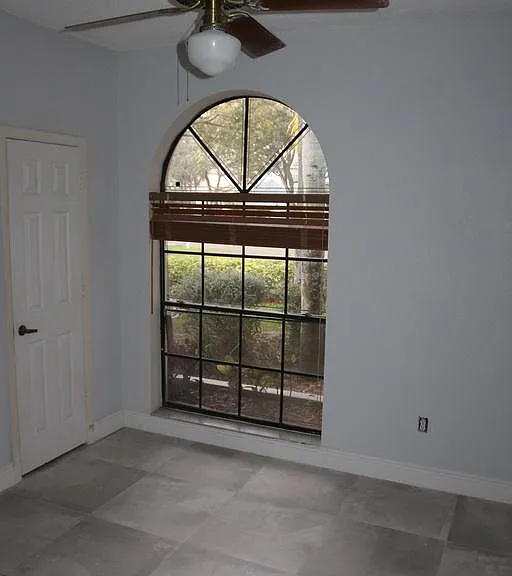 11558 Gorham Dr — Photo 16