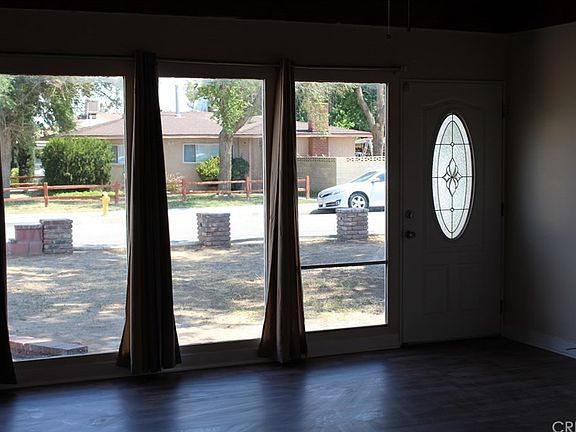 3rd image of 520 W Avenue J8