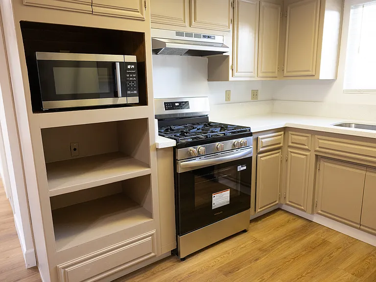 4709 Pinecastle Ave — Photo 7