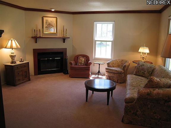 3rd image of 30657 Cambridge Ct W #12