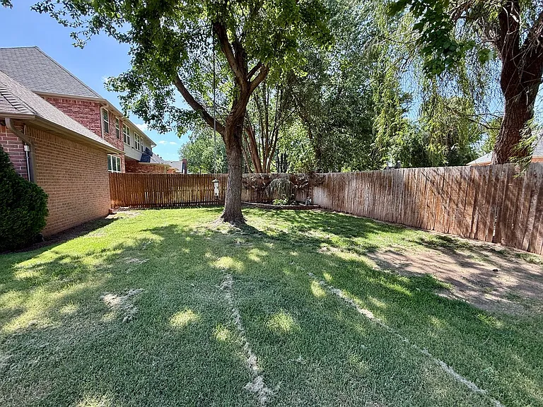4205 Harrogate Dr — Photo 26