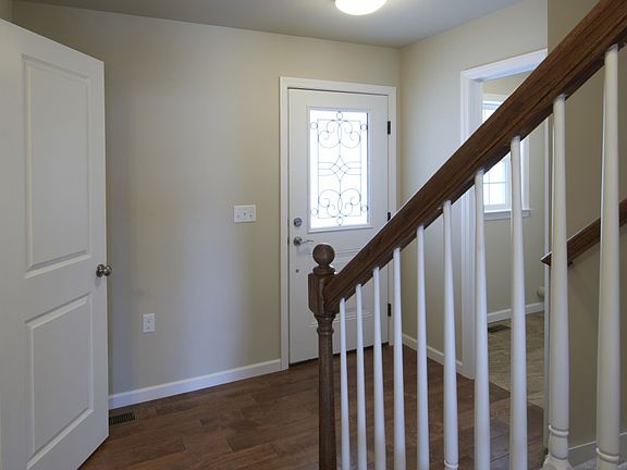 2nd image of 197 Rosehill Dr