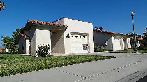 1st image of 1048 Mountain View Dr