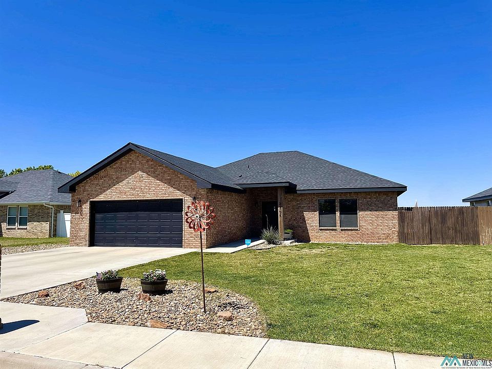 1st image of 3304 Northglen Dr