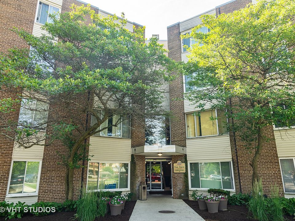 1st image of 140 W Wood St Unit 426