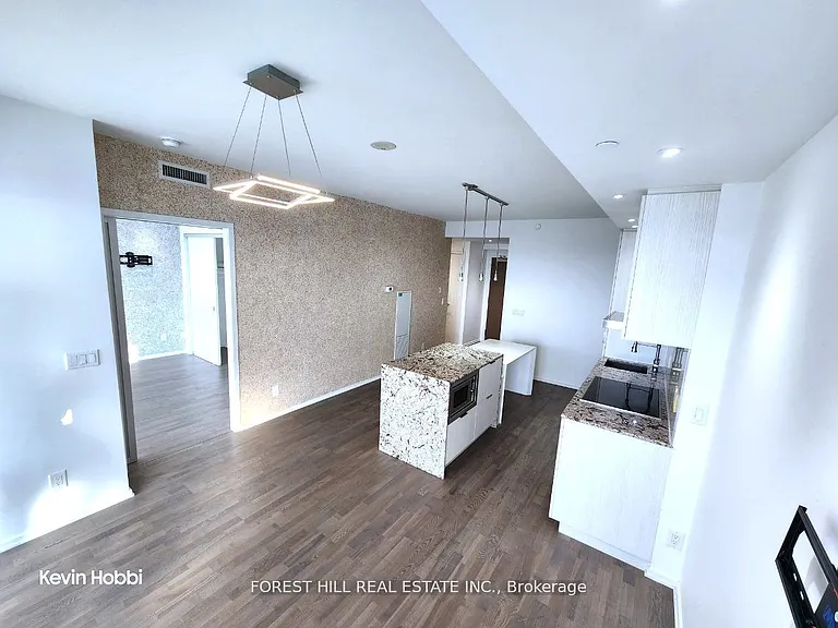 1 Bloor St E #5210 — Photo 5
