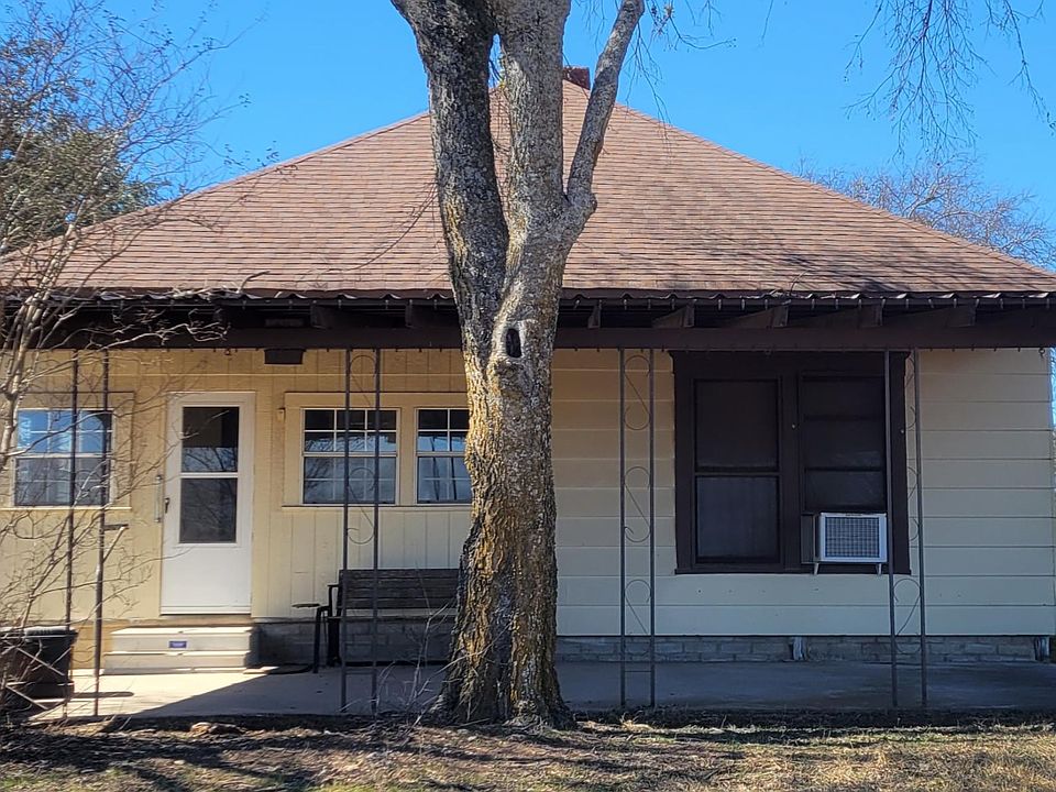 1st image of 213 Comanche Dr