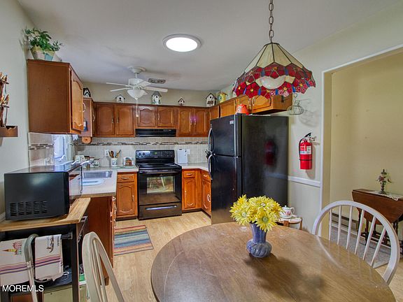 3rd image of 6 Lenape Drive #B