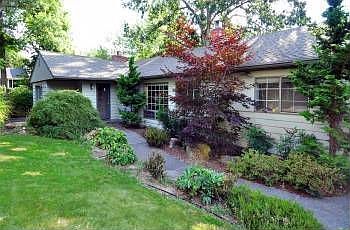 5th image of 437 140th Ave NE