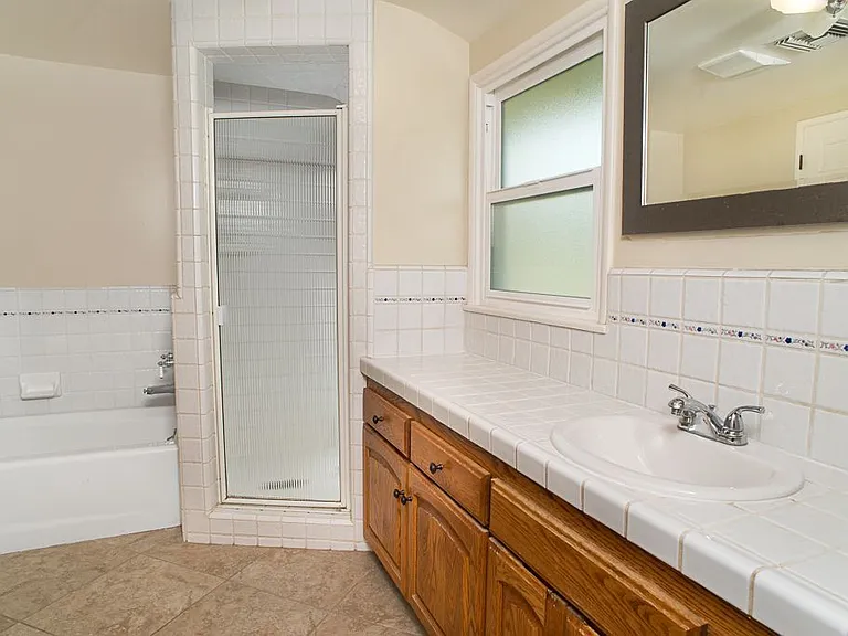 16760 Tupper St — Photo 11