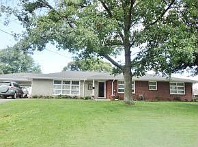1st image of 605 Crestview Dr