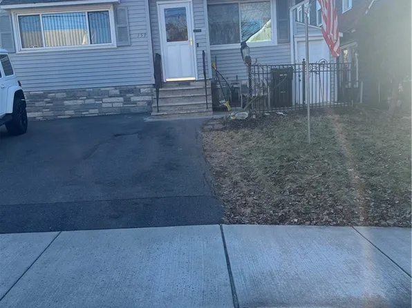 159 Cresline Dr, Syracuse, NY 13206