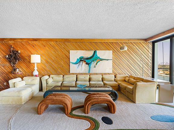 4th image of 5500 Collins Ave APT 1002