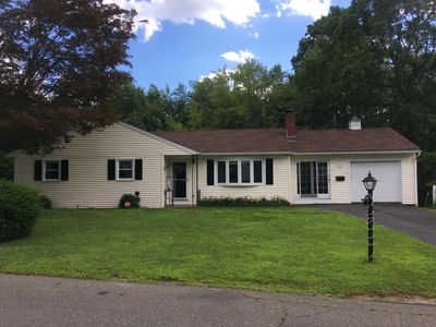 99 Spruce Dr, Naugatuck, CT, 06770