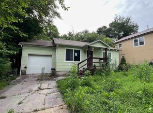 423 S Lincoln St, Neosho, MO 64850