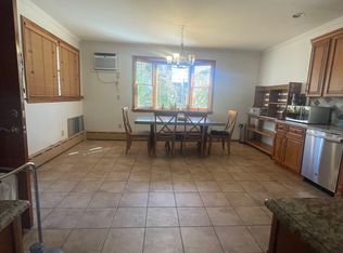 215 Bay 10th St #1, Brooklyn, NY 11228