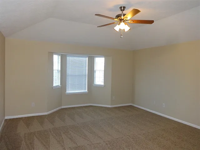 9031 Ferndale View Dr — Photo 6