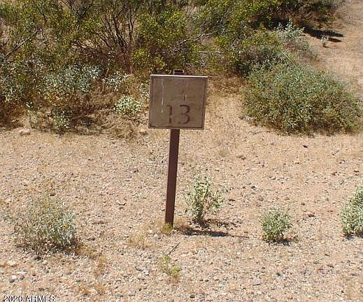 3rd image of 8869 E Buckskin Trl