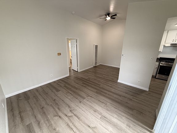 3rd image of 1207 Mira Mar Ave #108