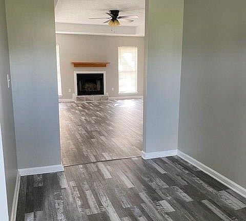 2nd image of 4408 Summerlin Dr